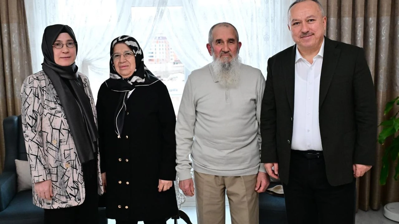 ASIRLIK ÇİTLERE ANRLAMLI ZİYARET..