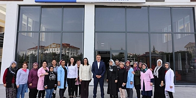 BAŞKAN SAVRAN,  DEPREMZEDE KARDEŞLERİMİZE..