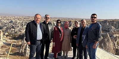 KONUKLARI ÖZELMİ ÖZELDİ.