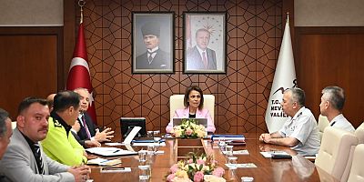 VALİ BAŞKANLIĞI’NDA.