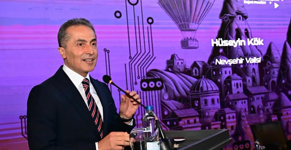 VALİ KÖK YAPAY ZEKA BULUŞMASINDA..