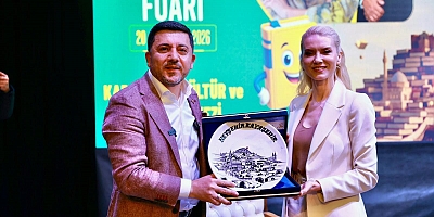 KİTAP FUARI GÖRÜLMEYE DEĞERDİ..